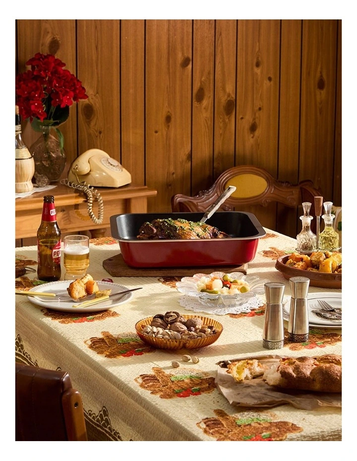 Bessemer Non-Stick Roaster 40cm in Red image 6