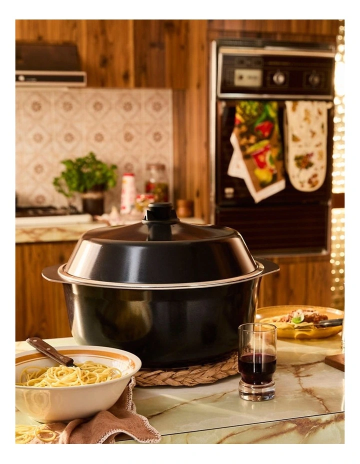 Bessemer Universal Lid 37cm in Black image 3