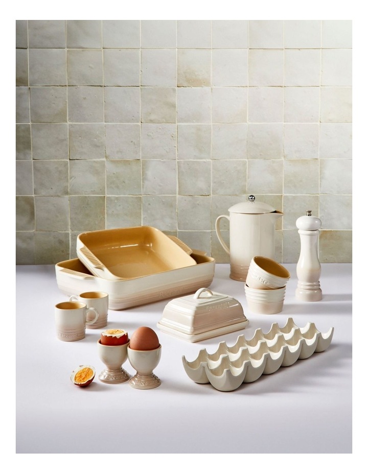 Baccarat Le Connoisseur Stoneware Jug 1.5L in White image 2