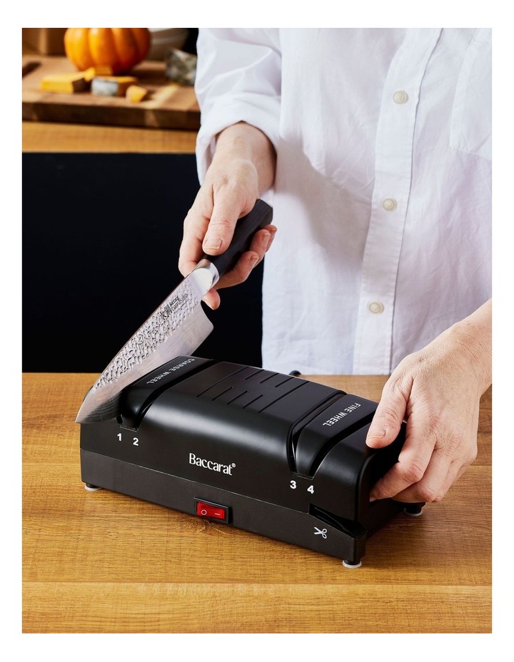 Baccarat The Precision Edge Electric Knife Sharpener in Black image 2