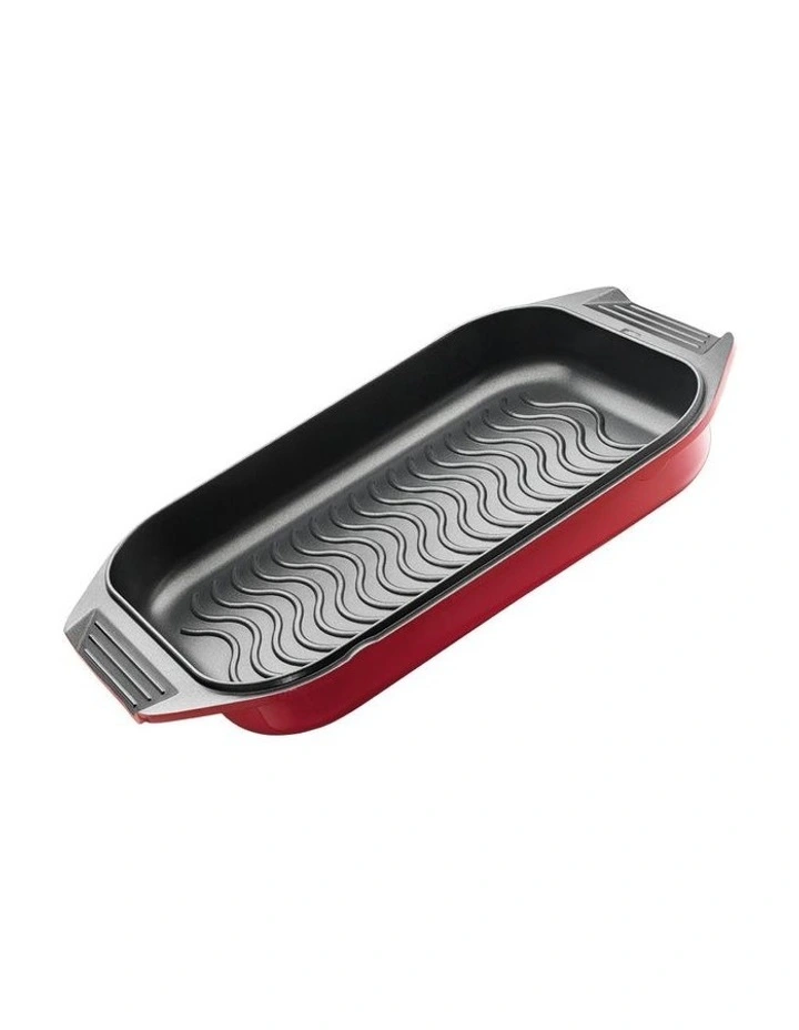 Bessemer Non-Stick Roaster And Grill 34cm in Red image 3