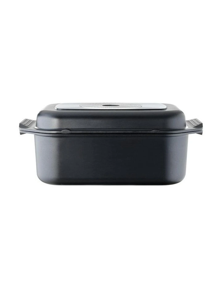 Bessemer Non-Stick Roaster And Grill 34cm in Black image 1