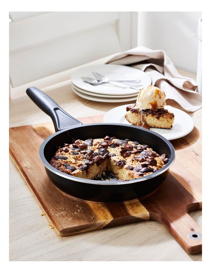 Bessemer Non-Stick Frypan 24cm in Black image 2