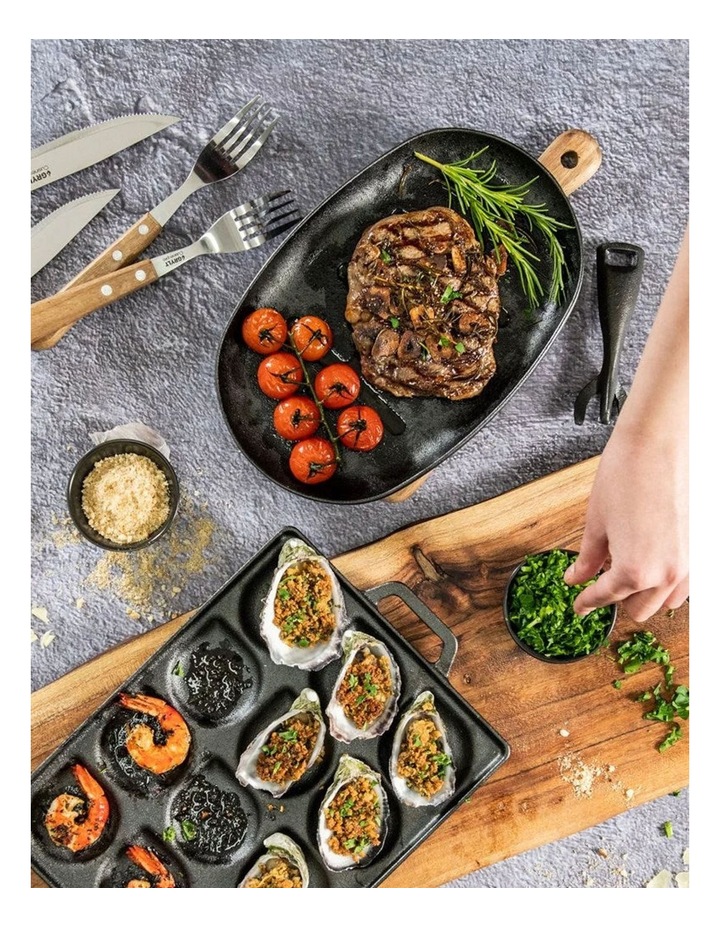 GRYLT Cast Sizzle Pan in Black image 3