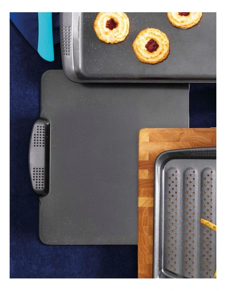 Baccarat Granite Cookie Sheet 39 x 35cm in Grey image 5