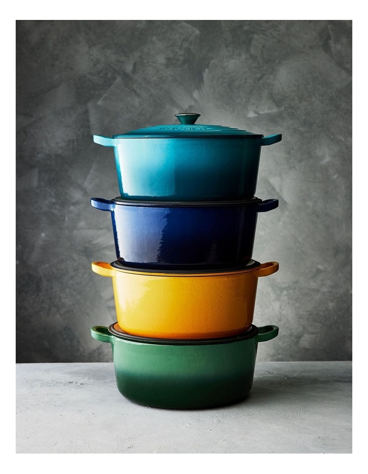 Baccarat Le Connoisseur Round French Oven 29cm 6.3L in Moss image 4