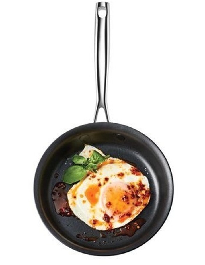 Baccarat iD3 Hard Anodised Frypan 16cm in Black image 2