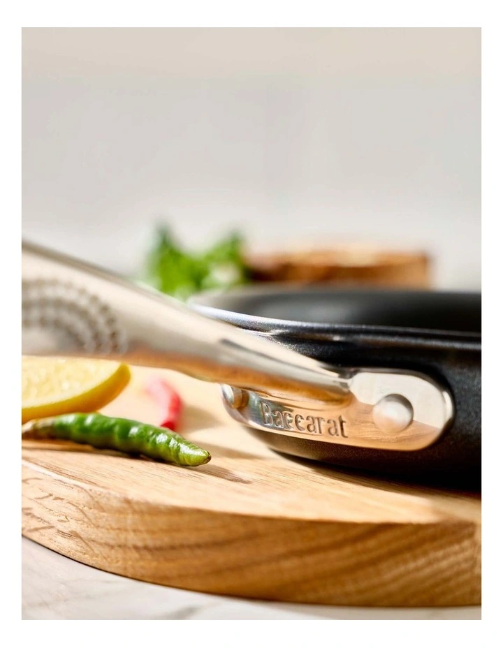 Baccarat iD3 Hard Anodised Frypan 16cm in Black image 3