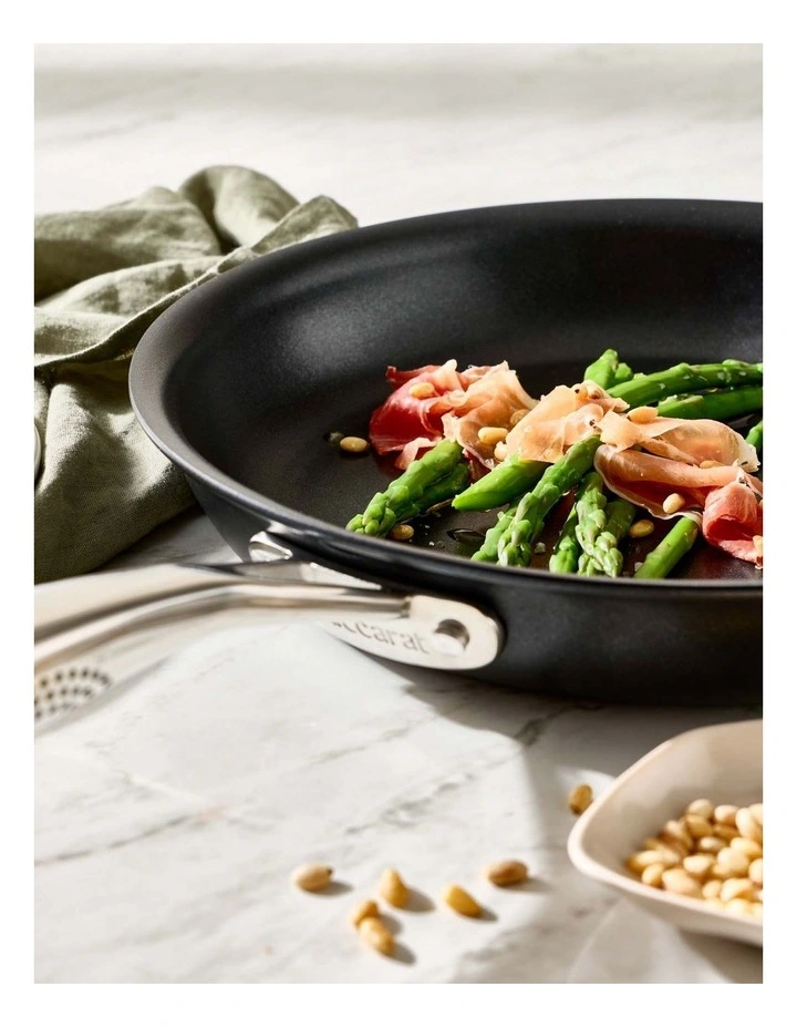 Baccarat iD3 Hard Anodised Frypan 24cm in Black image 5