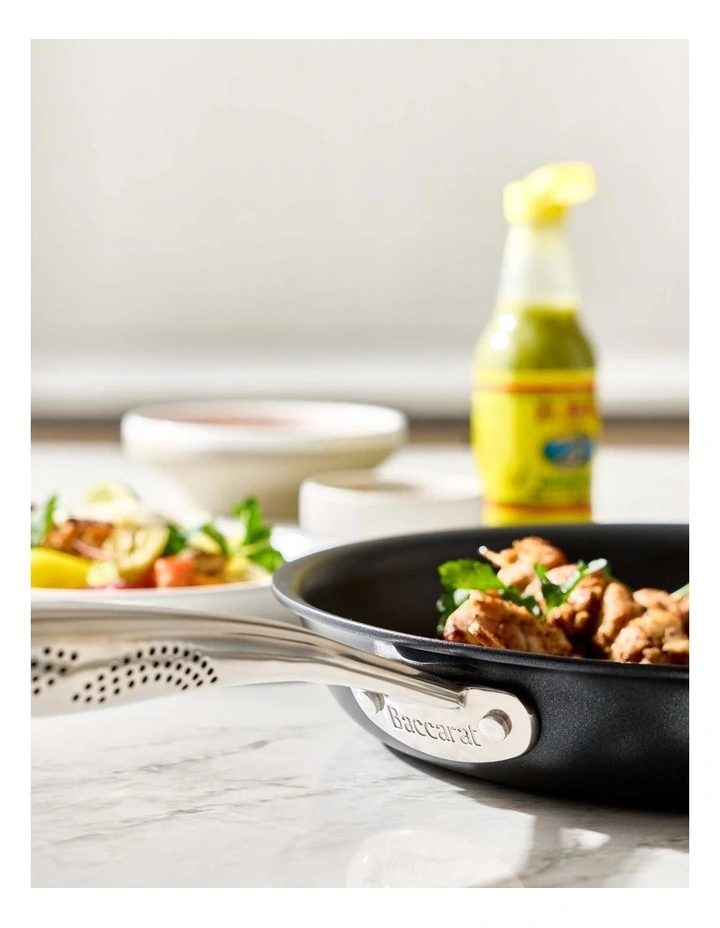 Baccarat iD3 Hard Anodised Frypan 28cm in Black image 5
