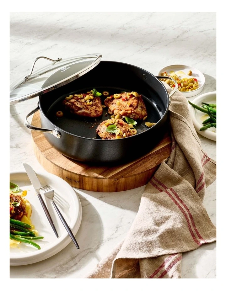 Baccarat iD3 Hard Anodised Saute Pan with Lid 32cm in Black image 3