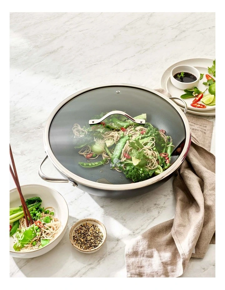 Baccarat iD3 Hard Anodised Wok with Lid 36cm in Black image 3