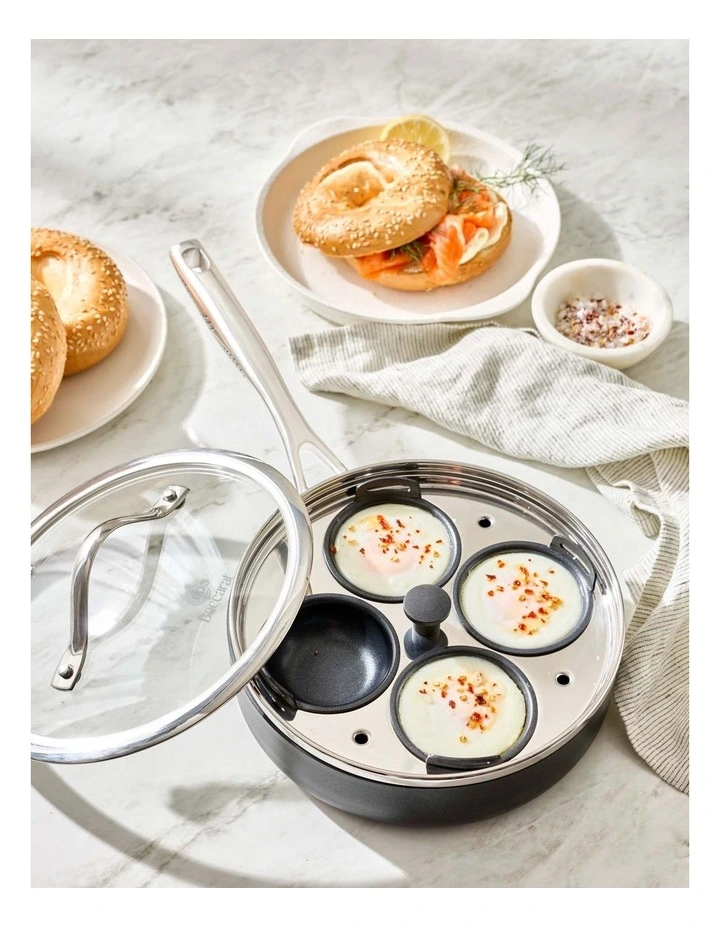 Baccarat iD3 Hard Anodised Egg Poacher with Lid in Black image 2