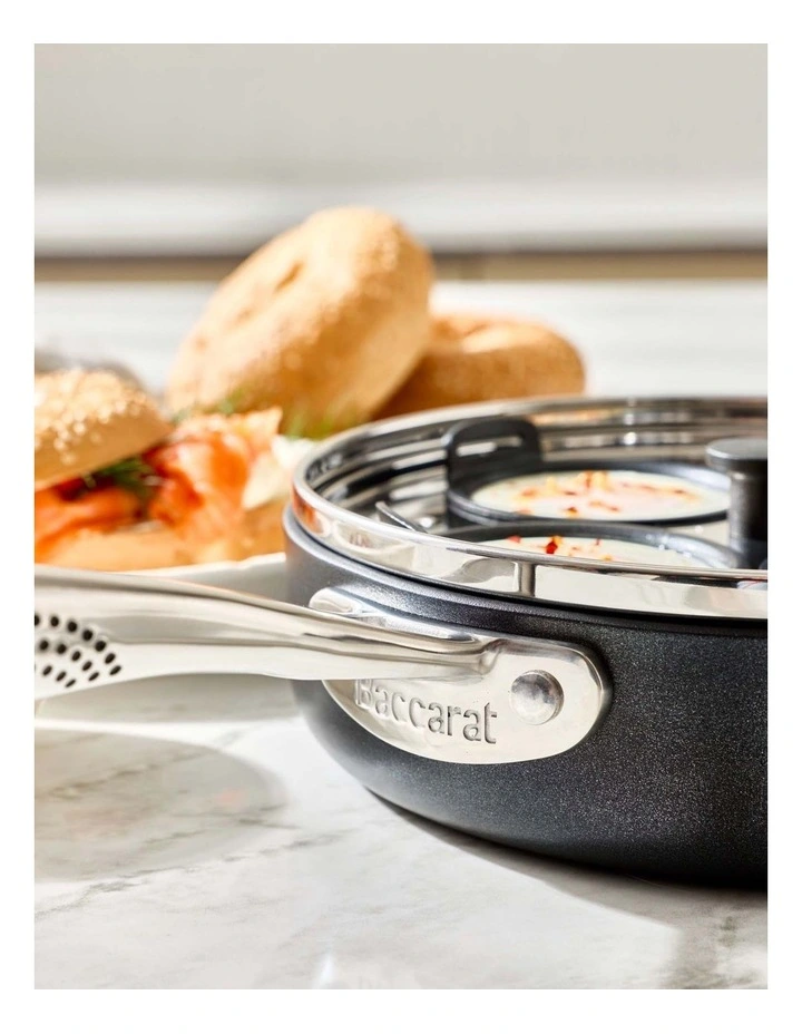 Baccarat iD3 Hard Anodised Egg Poacher with Lid in Black image 3