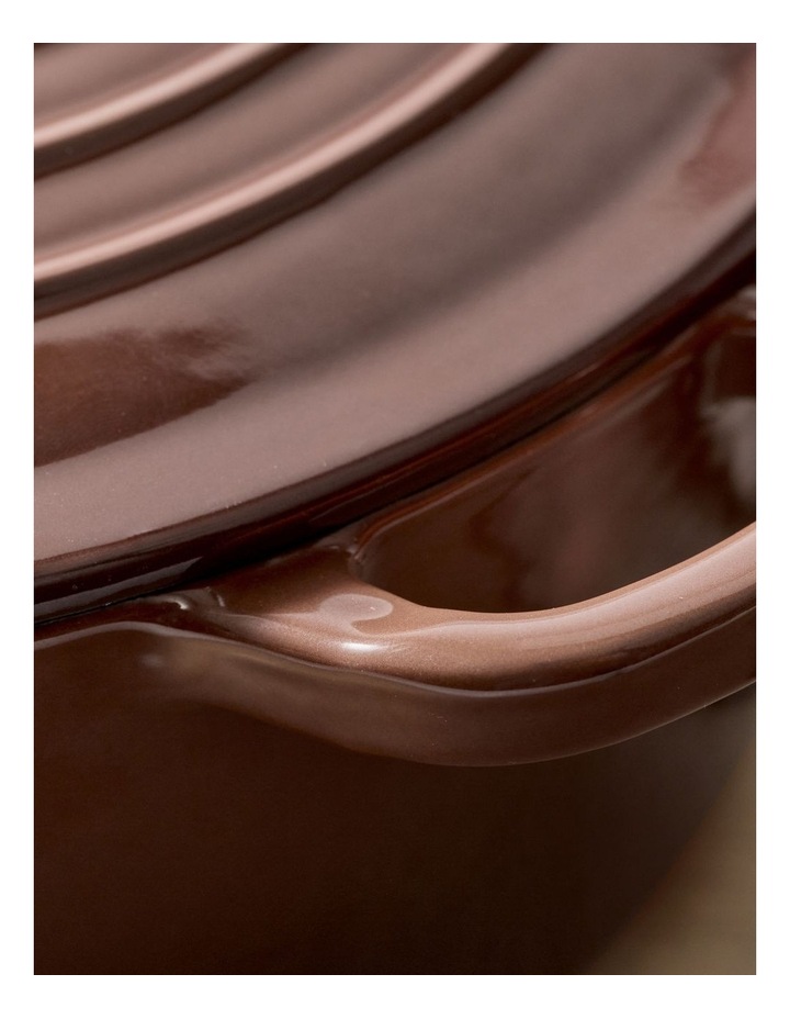 Baccarat Le Connoisseur Round French Oven 29cm 6.3L in Mocha image 5