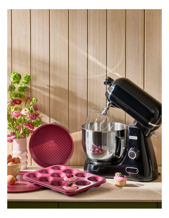 Baccarat The Kitchen Pro Stand Mixer in Black image 4