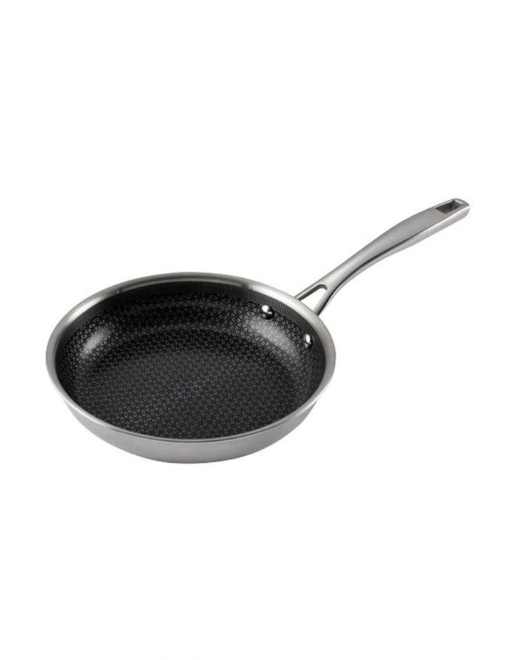 Baccarat Triton Frypan 20cm in Black image 2