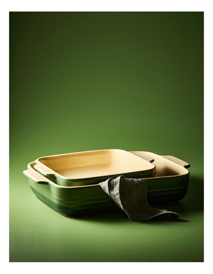 Le Connoisseur Lasagne Baking Dish 38cm in Sage image 2