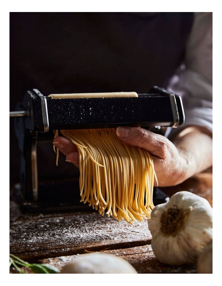 Baccarat Barista Gourmet 150mm Pasta Machine in Black image 5