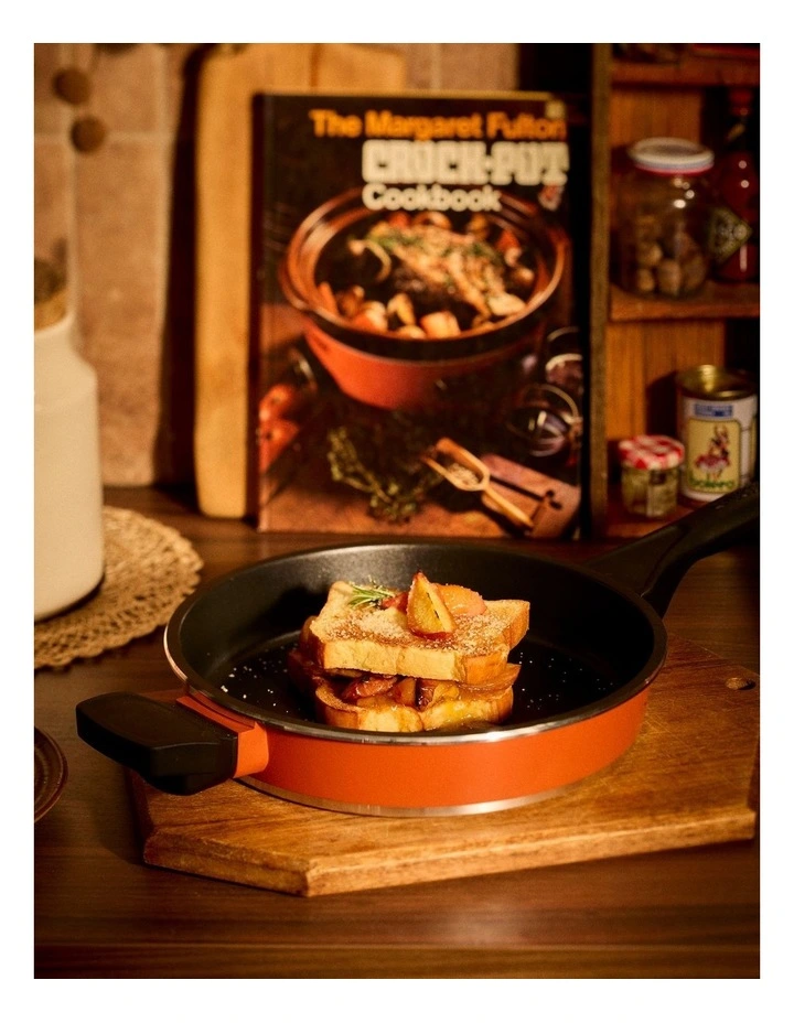 Bessemer Frypan 28cm in Orange image 5