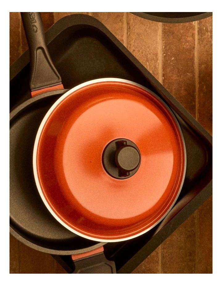 Bessemer Lid 24cm in Orange image 7