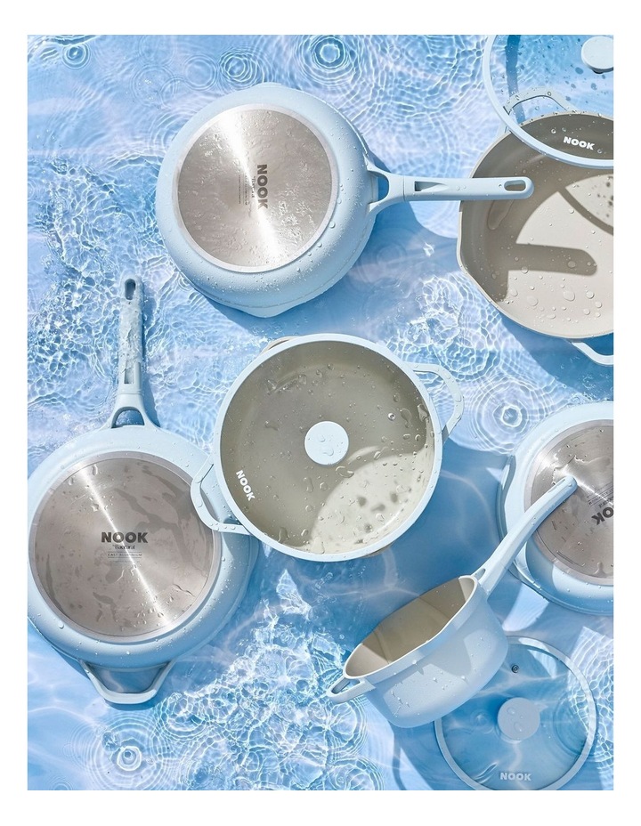 NOOK by Baccarat Frypan 30cm in Sky image 5