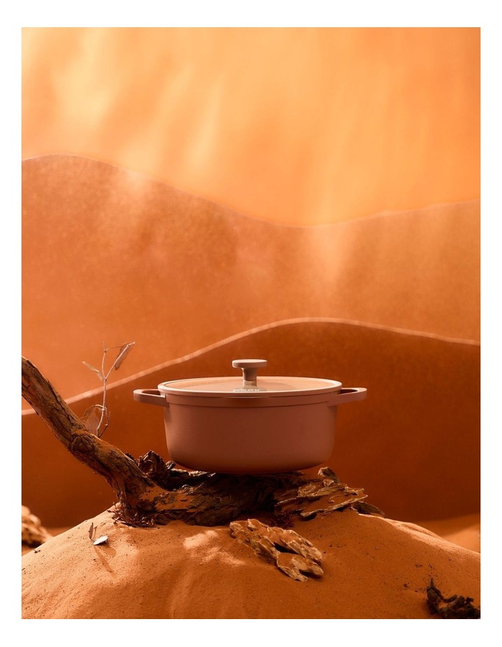 NOOK by Baccarat Casserole with Lid 28cm in Terracotta image 5