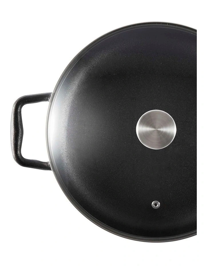 GRYLT Cast Iron Saut Pan with Lid 30cm in Black image 4