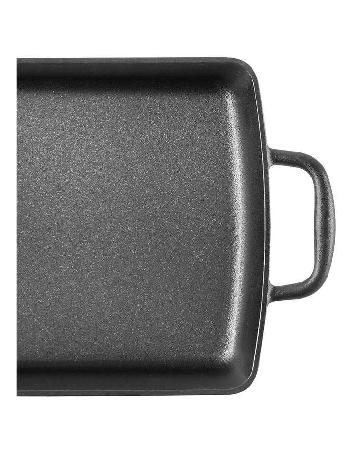 GRYLT Cast Iron Roaster 34cm in Black image 5