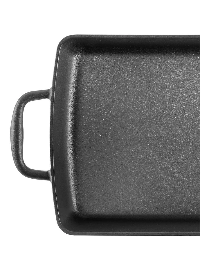 GRYLT Cast Iron Roaster 34cm in Black image 6
