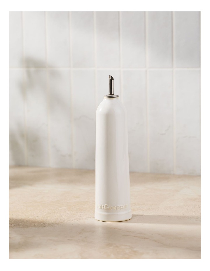 salt&pepper Noa Oil Bottle 360mL in White image 2