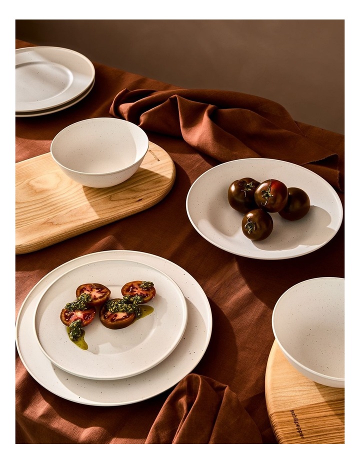 salt&pepper Milan Dinner Plate 28cm in Parchment image 6