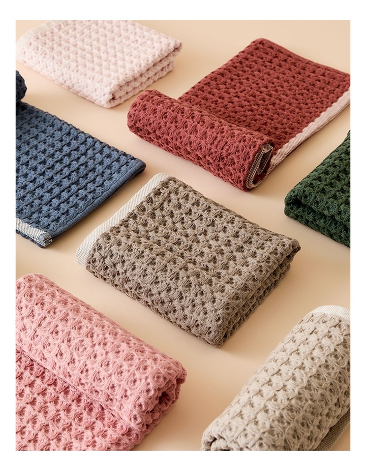 salt&pepper 2 Piece Waffle Tea Towel Set in Taupe image 2