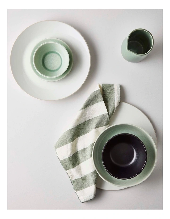 salt&pepper Taylor 4 Piece Napkin Set 45 x 45cm in Faded Gum image 7