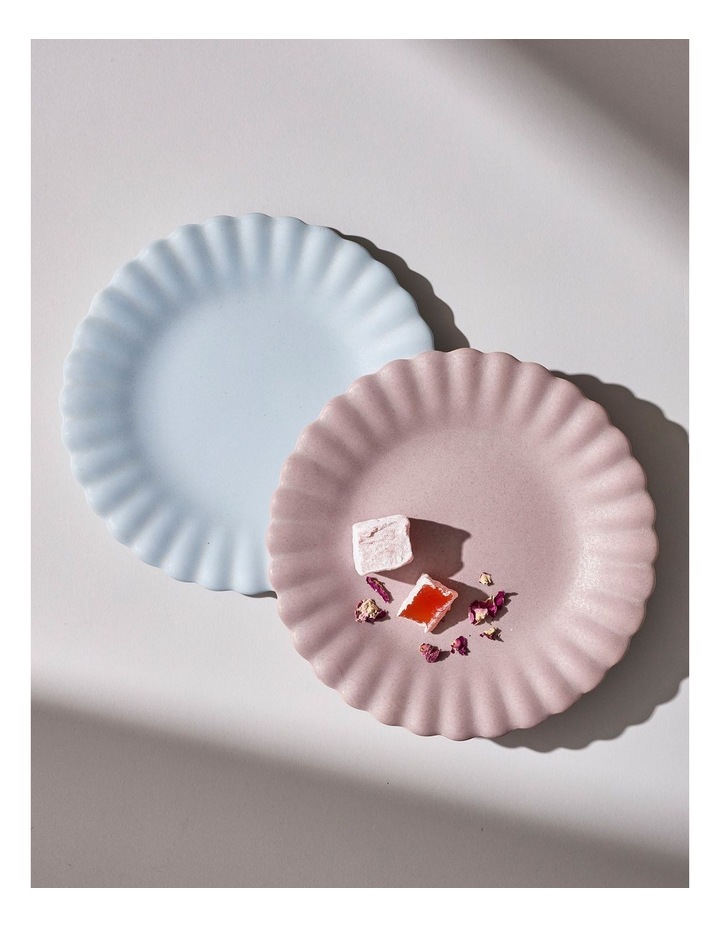salt&pepper Leif 2 Piece Cake Plate Set 20cm in Cornflower & Bloom image 2