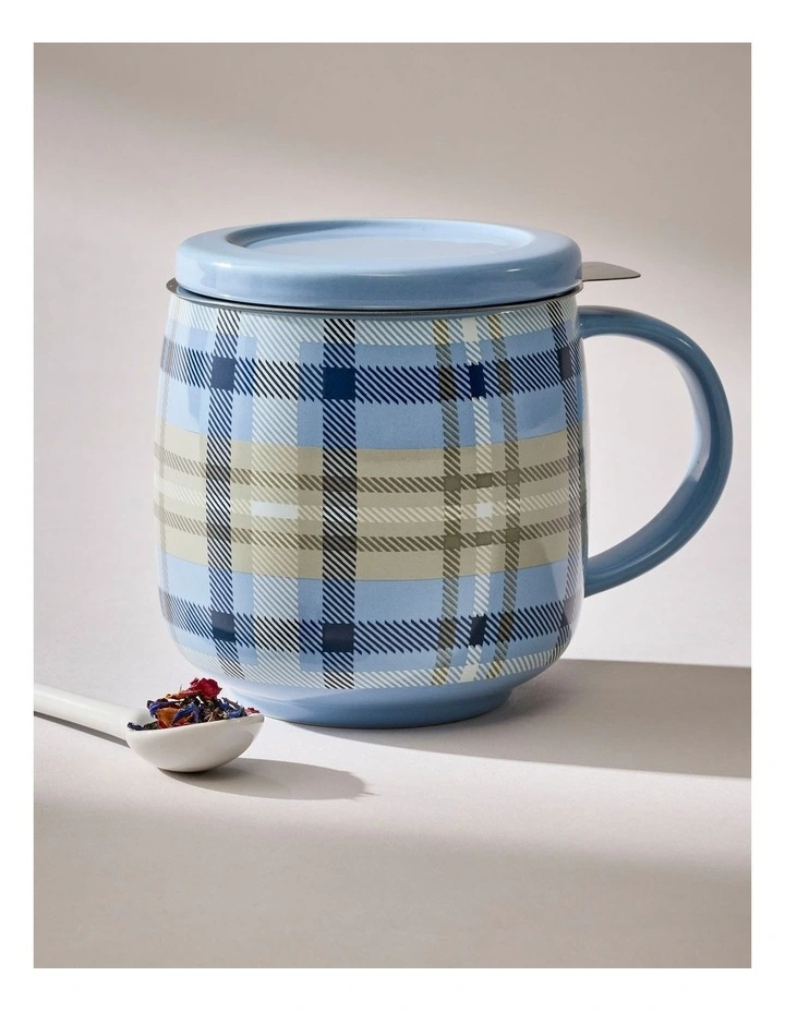 salt&pepper Kit Mug with Strainer and Lid 420mL in Cornflower Check image 2