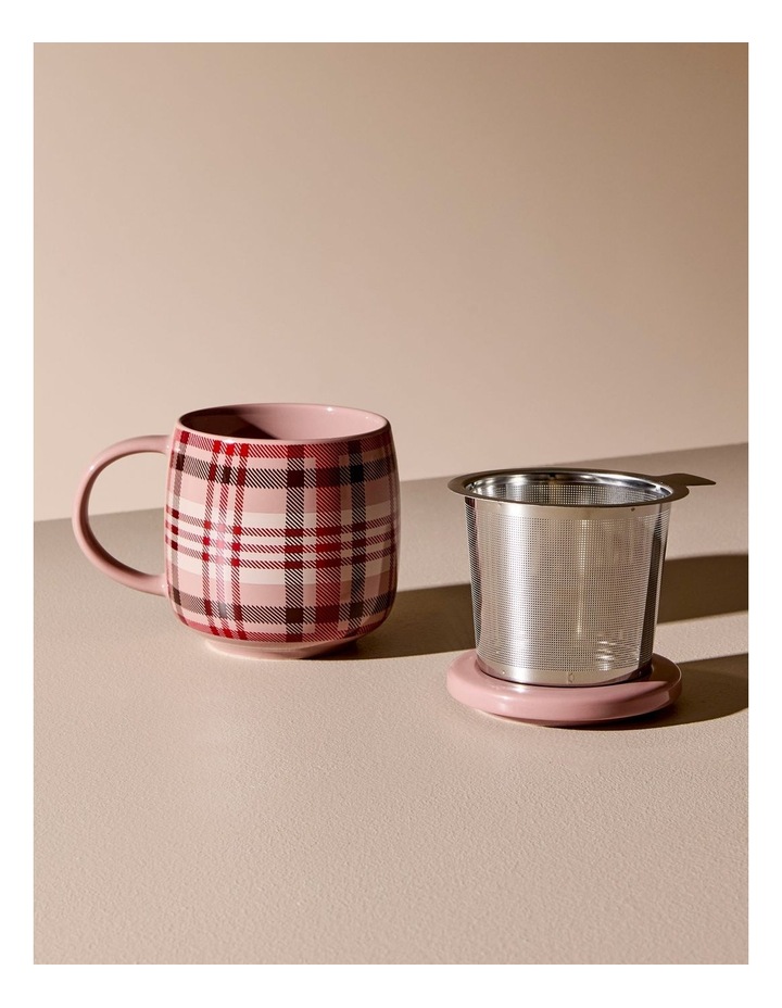 salt&pepper Kit Mug with Strainer and Lid 420mL in Bloom Check image 2