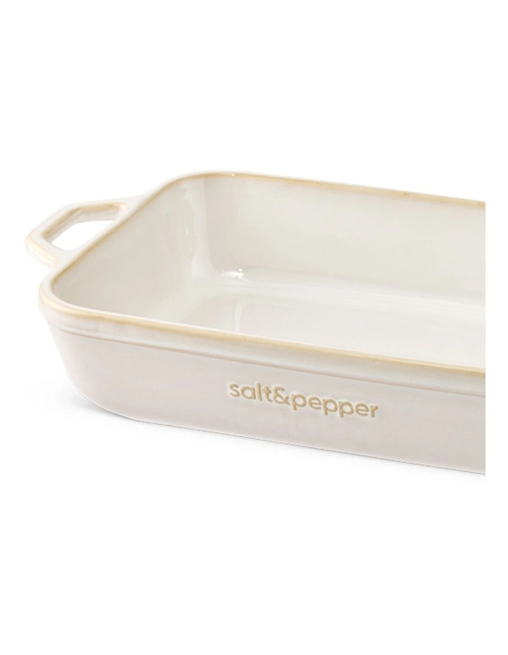salt&pepper Noa Baking Dish 44 x 25cm in White image 3