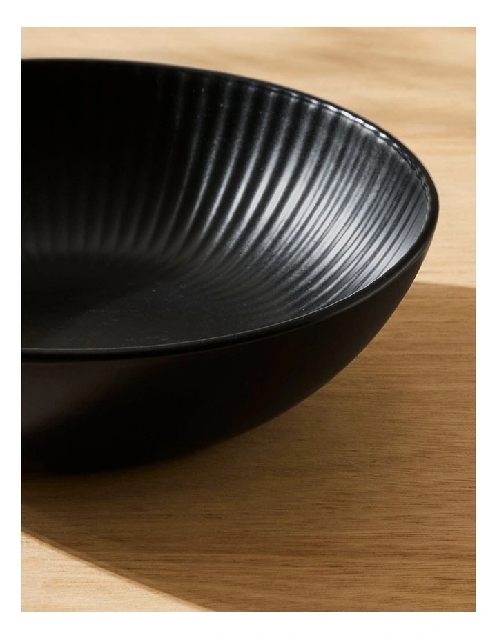 salt&pepper Milo Pasta Bowl 20cm in Black image 6