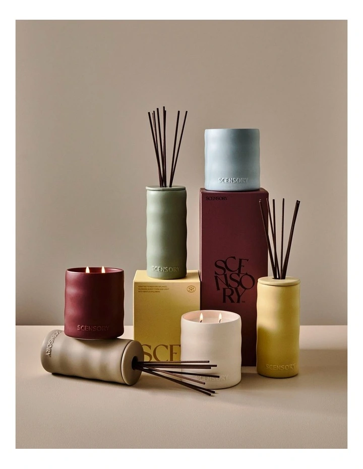 salt&pepper Sensory Candle 400g in Coastal Linen image 6