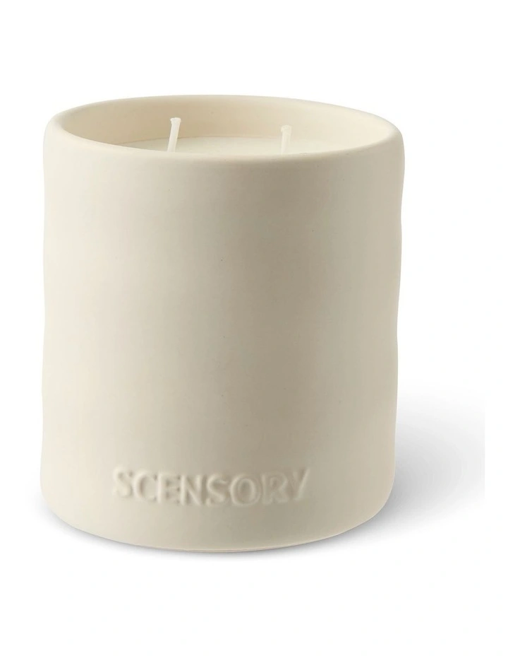 salt&pepper Sensory Candle 400g in White Noise image 1