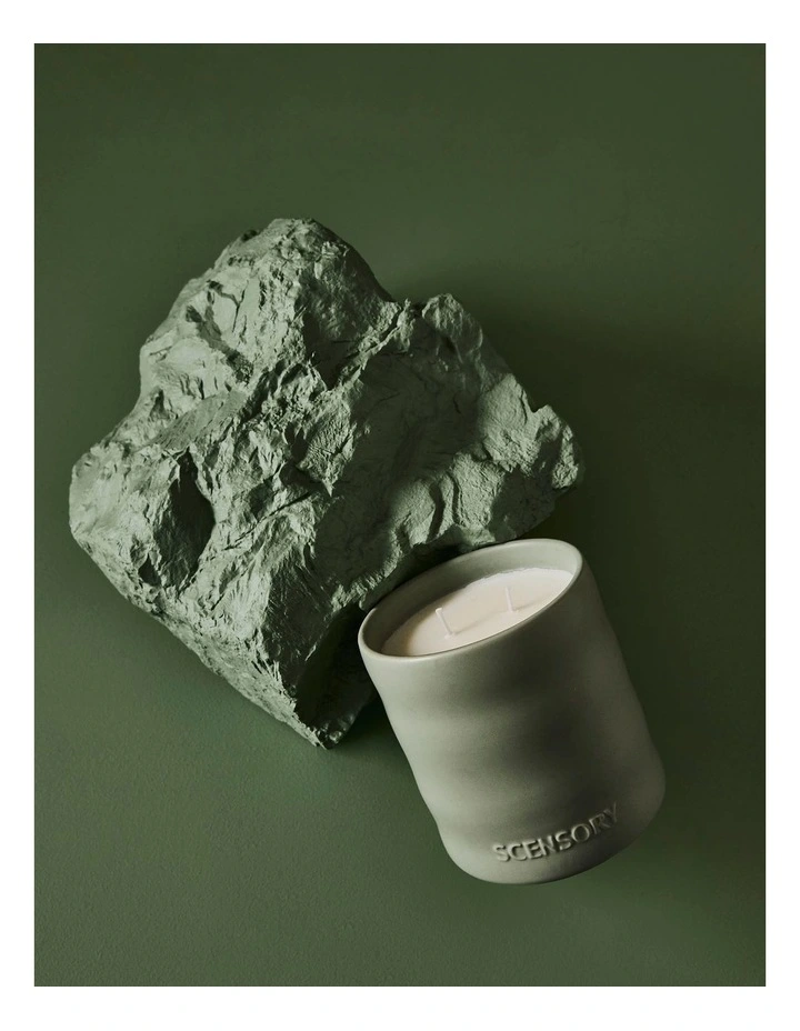 salt&pepper Sensory Candle 400g in Wood Theory image 7