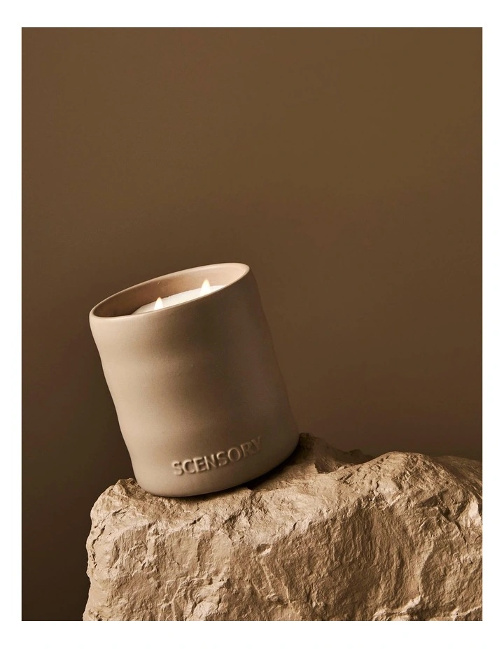 salt&pepper Sensory Candle 400g in Vanilla Smoke image 7