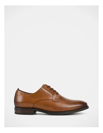 Bunyip Dress Shoes in Natural