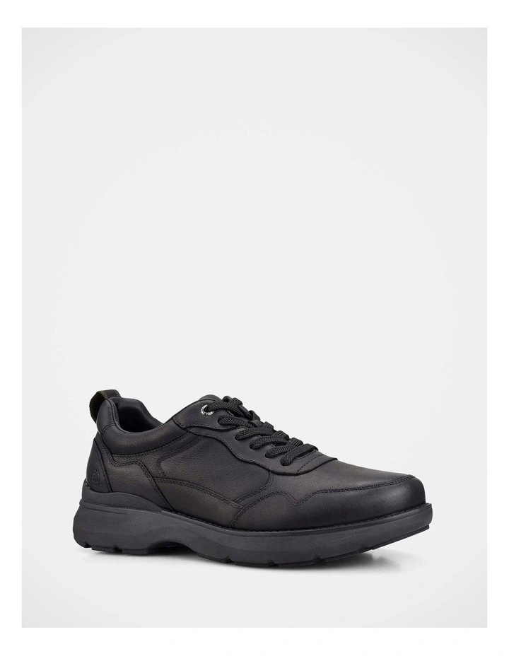 Ramble Shoes in Black image 2