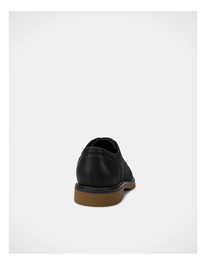 Manchester Shoes in Black Rub image 3
