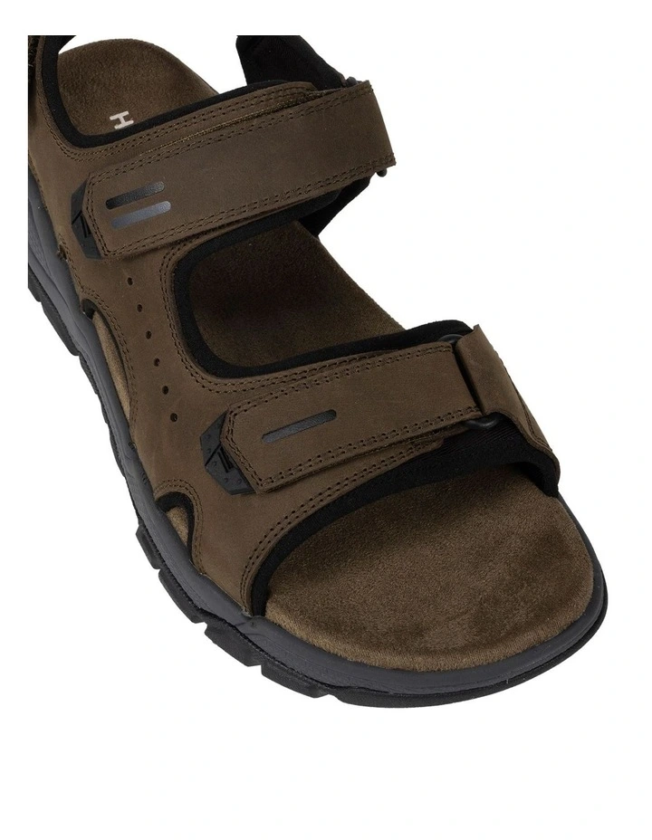 Traverse Sandal in Khaki image 5