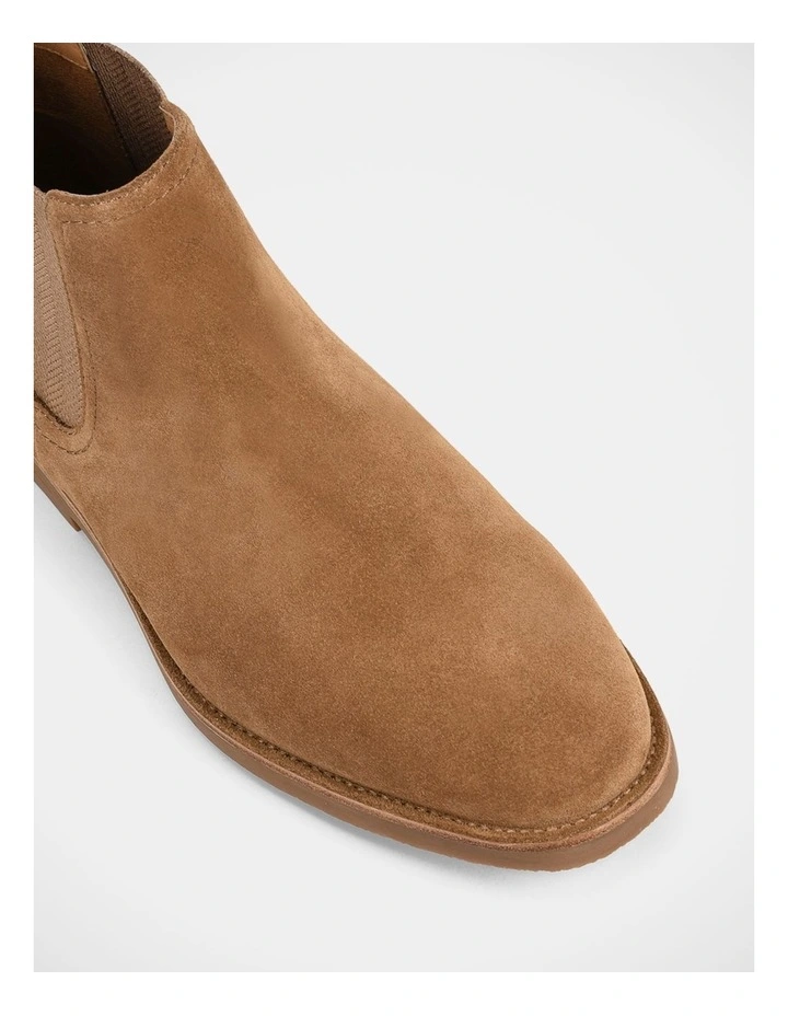 Gravel Boots in Chestnut image 4