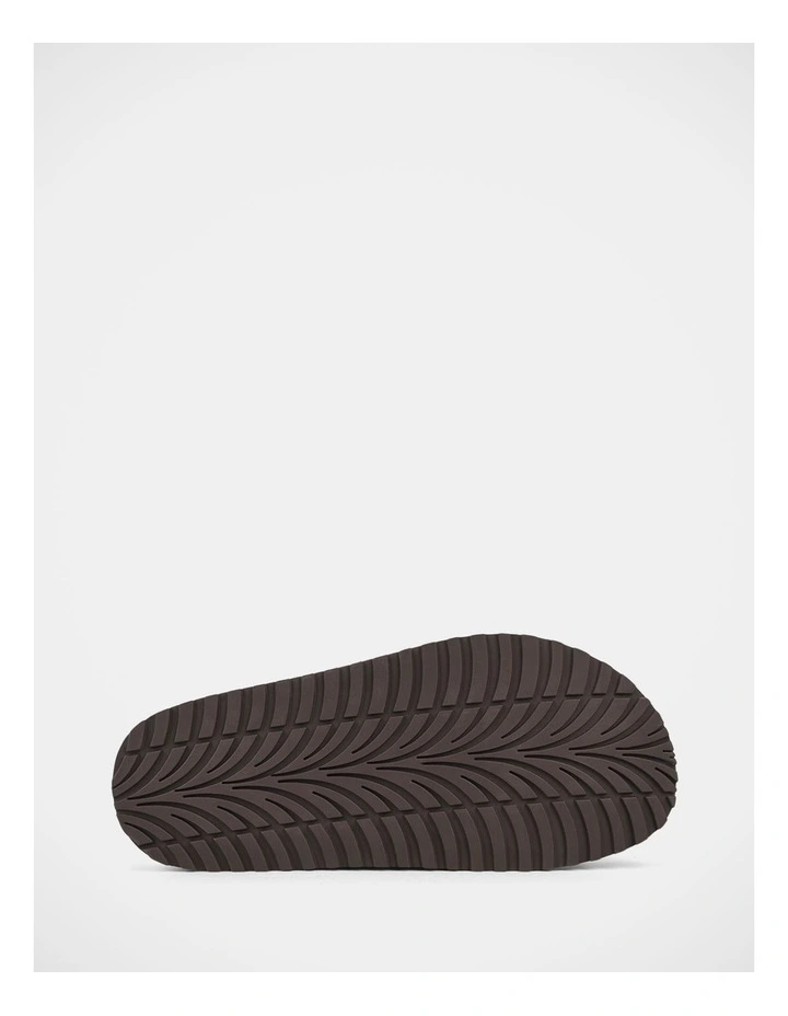 Fairo Sandals in Brown image 6
