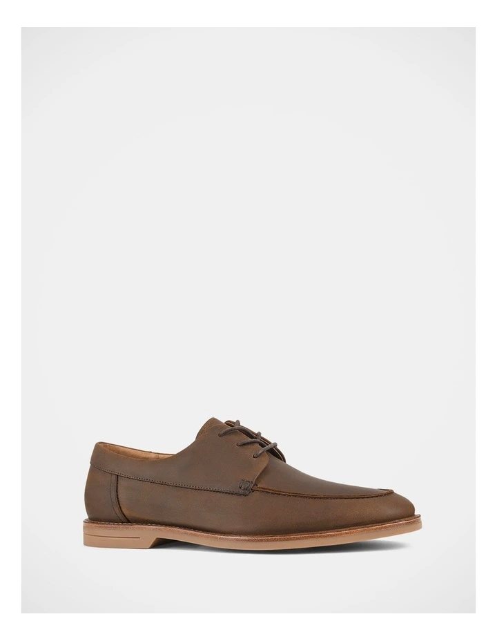 Crown Shoes in Tan image 2